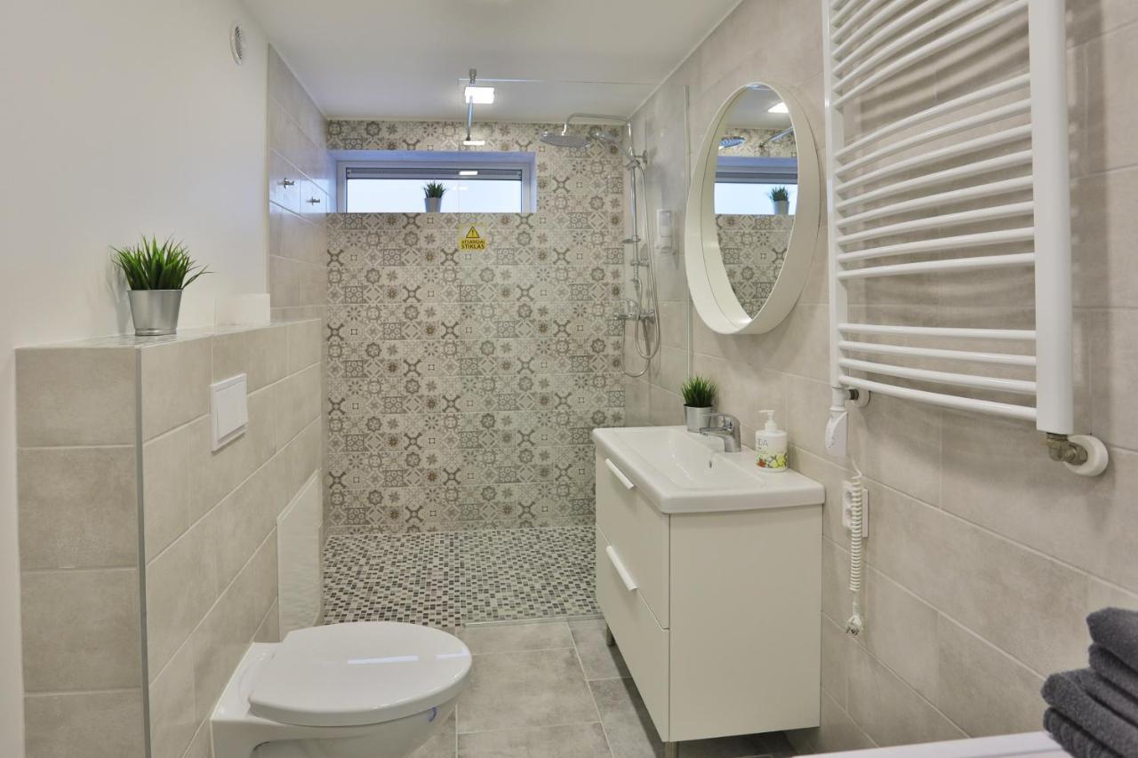 River Park Apartments Укмерге Экстерьер фото